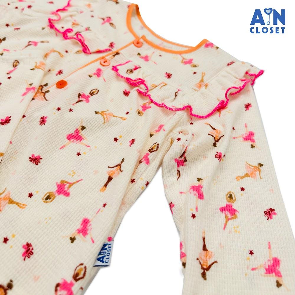Bộ quần áo dài bé gai họa tiết Búp Bê hồng thun cotton - AICDBGVEGC8G - AIN Closet