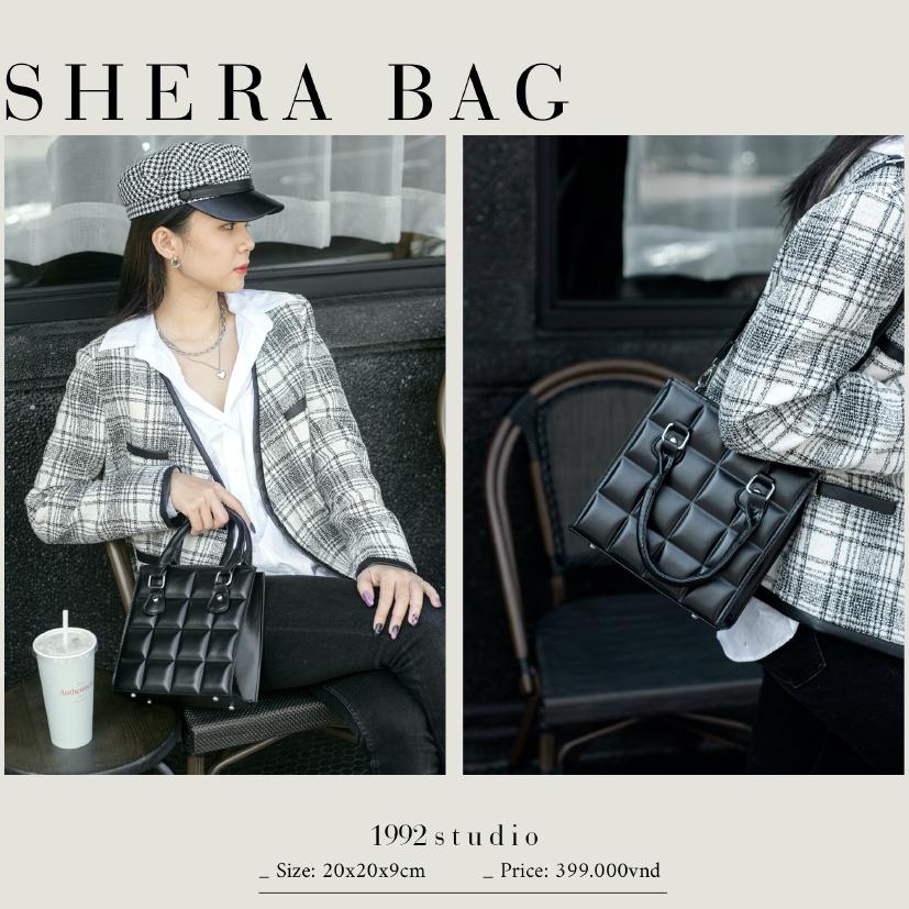 Túi xách nữ / 1992 s t u d i o/ SHERA BAG/ Túi form hộp cá tính, unisex, màu đen, da dập vuông chần nổi