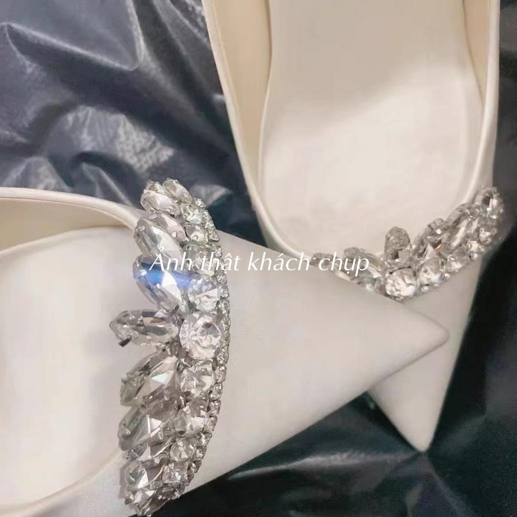 Giày cao gót, giày cưới cô dâu đẹp gót nhọn chất liệu lụa satin đính đá cao cấp - GCCD010