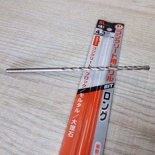 Combo Vít bê tông 5mm đầu bằng F560 & Mũi khoan bê tông 4.3mm đuôi kẹp Unika