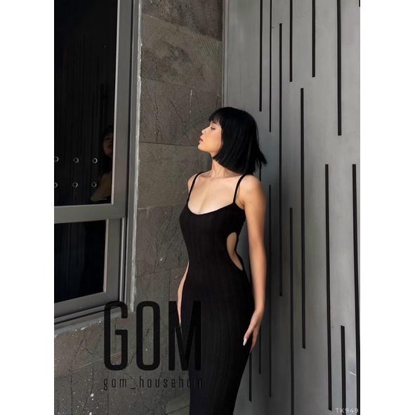 Đầm khoét eo