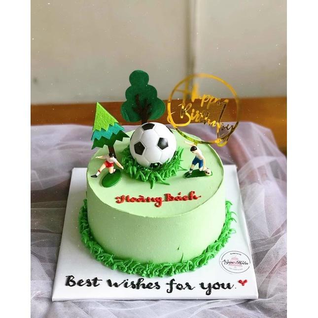 Quả bóng đá trang trí bánh 6cm bằng nhựa