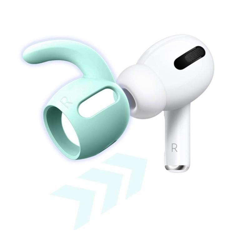 Vỏ Bọc bảo vệ tai nghe Airpods Pro/Case Airpods Pro: Combo Sản Phầm Gồm 1 Case,1 Nhân Vật Mini,1 Móc Đeo,2 Dây Đeo