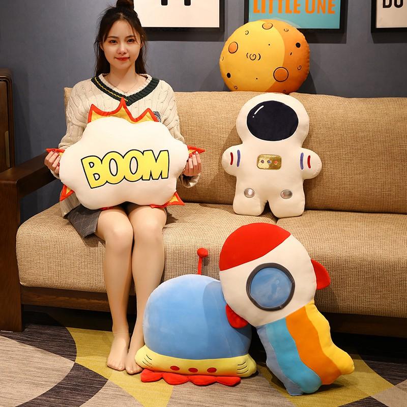 Mô Phỏng Không Gian Loạt Sang Trọng Gối Đồ Chơi Phi Hành Gia Spaceman Tên Lửa Tàu Vũ Trụ Búp Bê Nhồi Bông Ngủ Trưa Gối Bé Trai Trẻ Em Quà Tặng Sinh Nhật