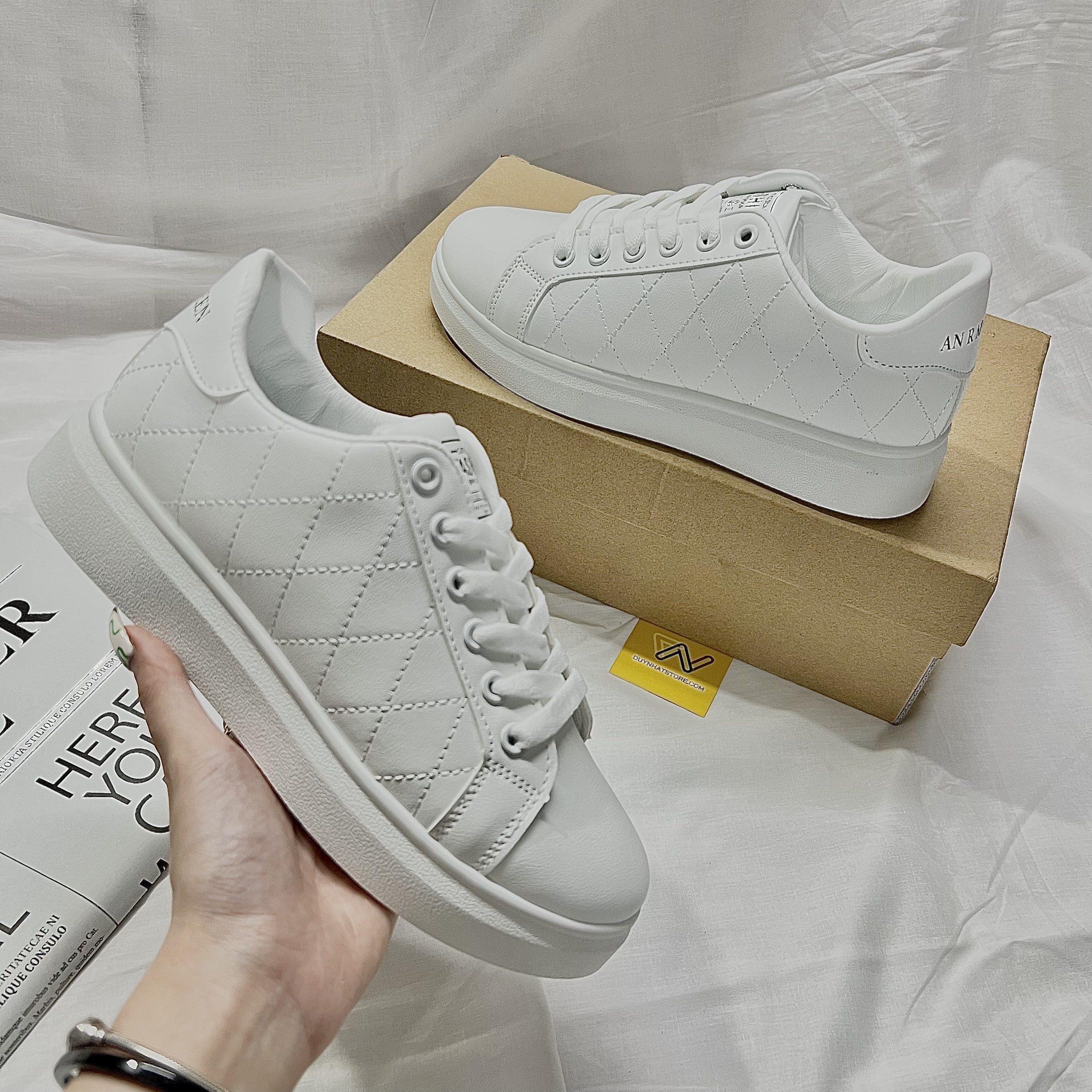 Giày Thể Thao Nữ Màu Full Trắng Hết Phối Chỉ Trơn Ô Duy Nhật Store Xinh Sang Bonsai Uzzang Đẹp Cao 2cm Êm Sneaker Bata