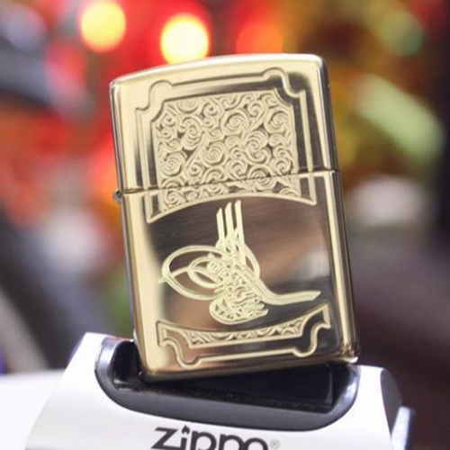 Bật Lửa Zippo 169 Tugra Armor High Polish Brass