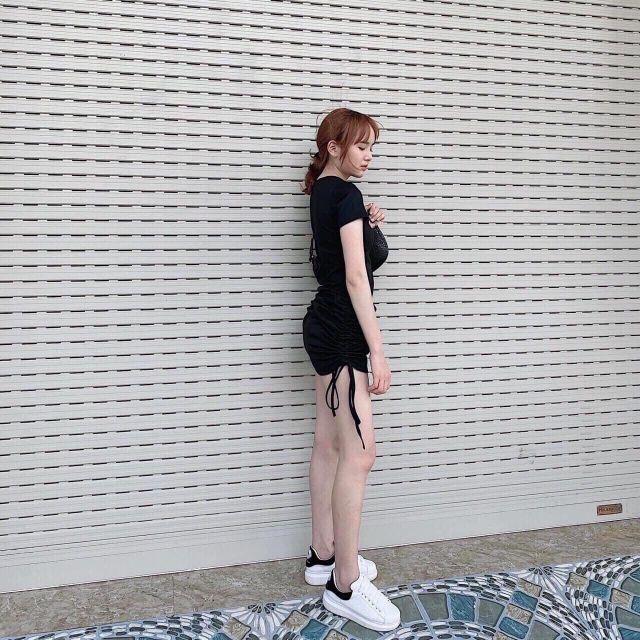 Đầm body rút dây khoét ngực xịn xò