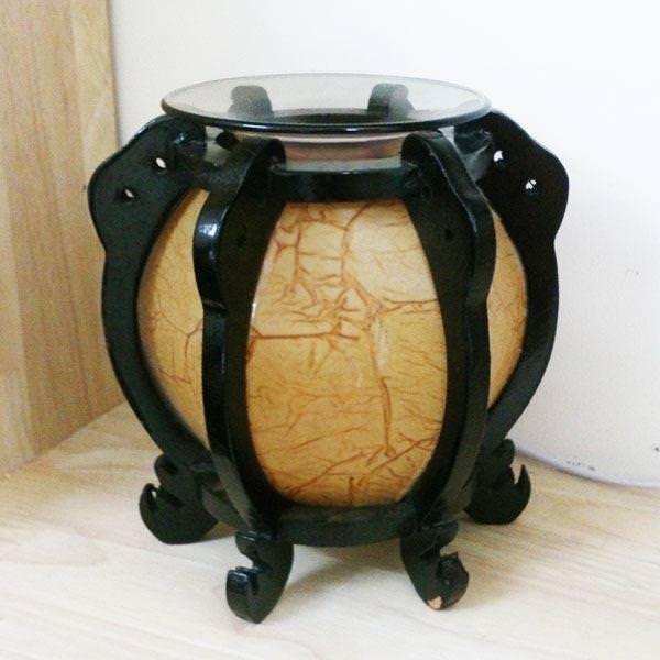 Đèn xông tinh dầu gỗ hình tròn bằng điện M0083