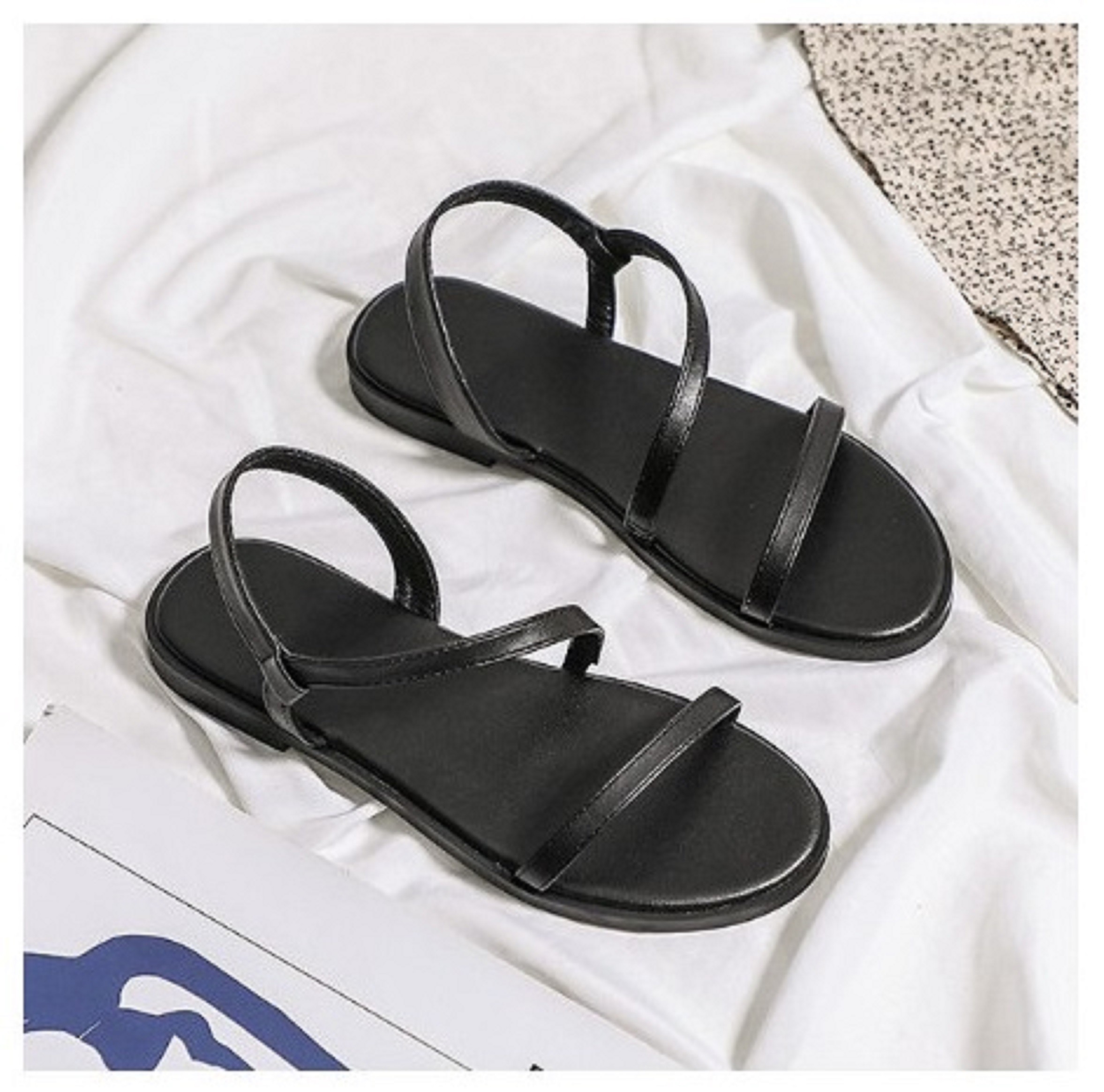 Giày sandal đế phẳng mũi tròn thiết kế quai đan thoải mái thời trang cho nữ mã S37