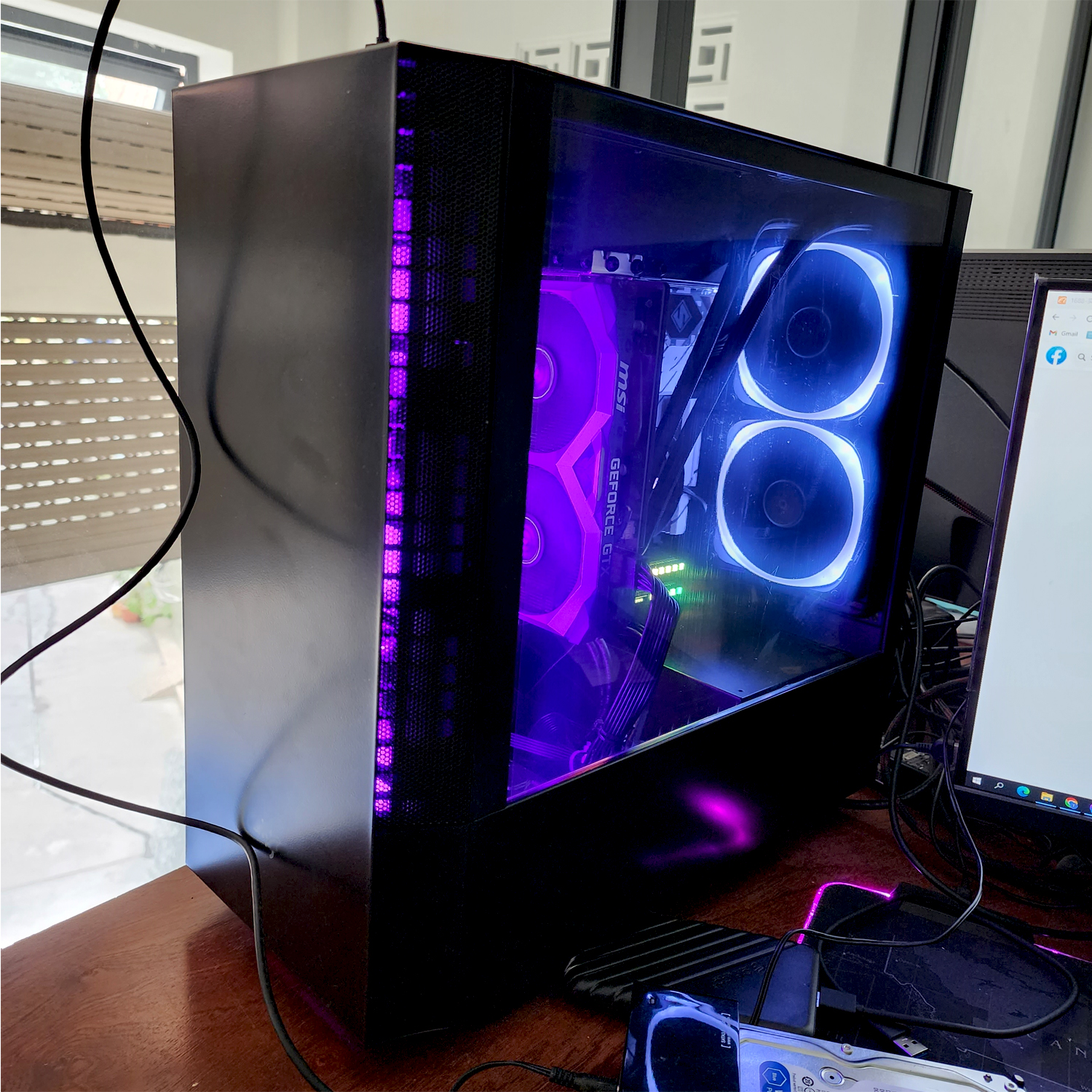 Vỏ case LED, vỏ máy tính mặt kính để BÊN PHẢI MÀN HÌNH hỗ trợ ATX hàng nhập khẩu Legaxi