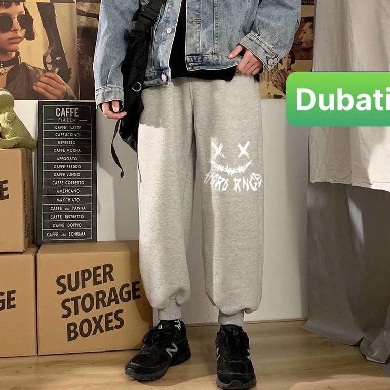 QUẦN JOGGER NAM NỮ UNISEX CHẤT NỈ DÀY DA CÁ ỐNG SUÔNG RỘNG IN HÌNH MẶT CƯỜI RÚT DÂY PHONG CÁCH HOT TREND MÙA HÈ - DUBA