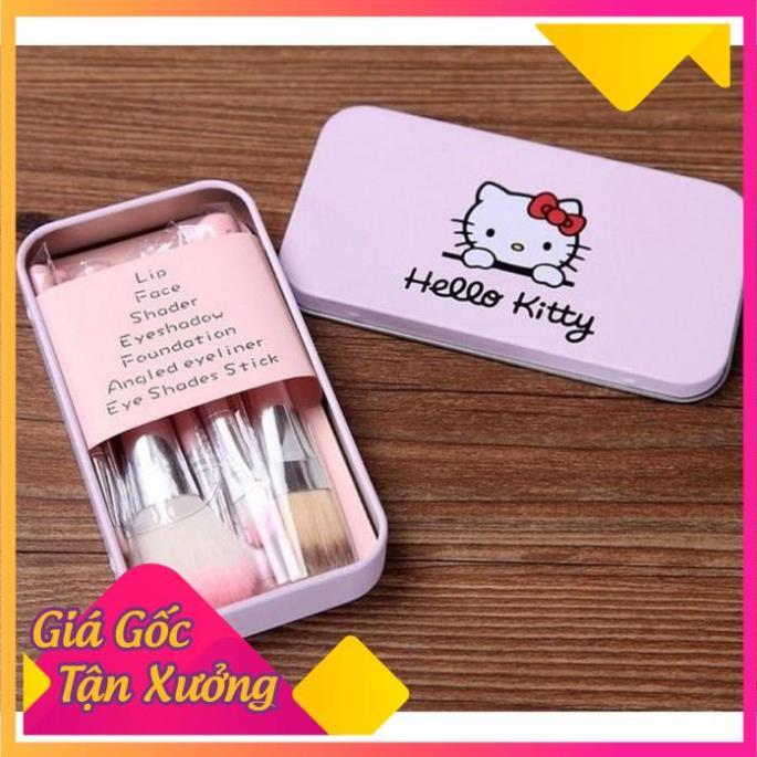 Bộ Cọ Trang Điểm Cá Nhân Hình Mèo Kitty 7 Cây TP'S