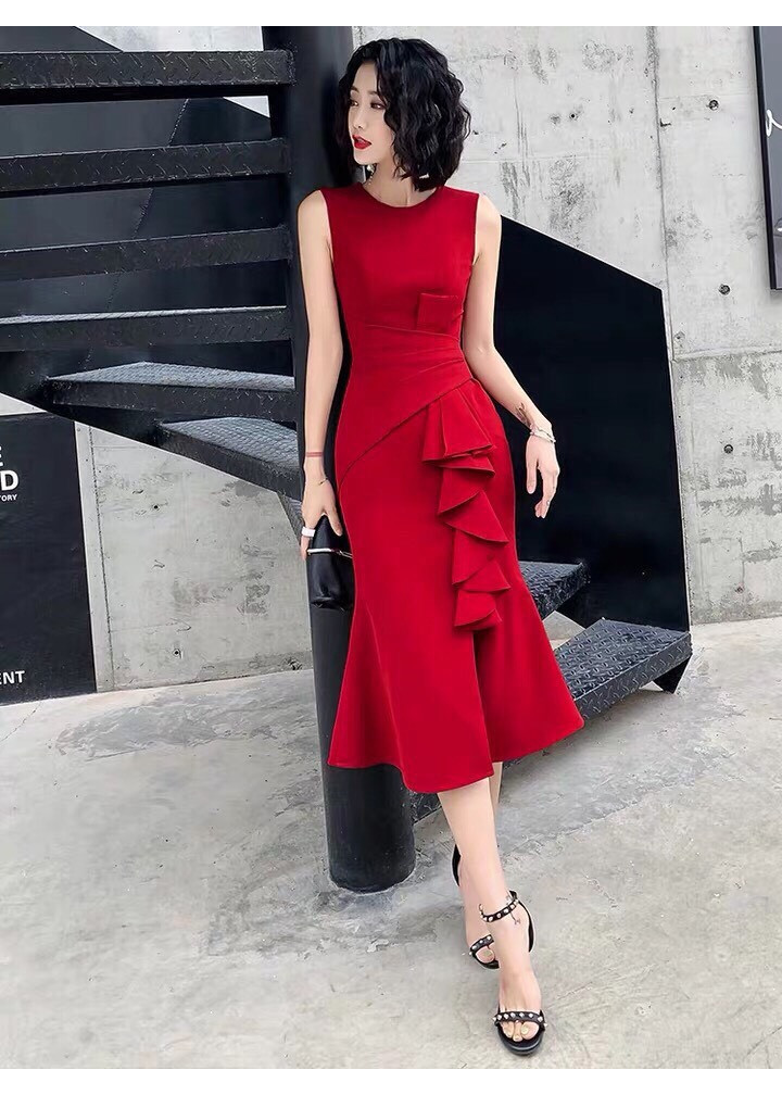 ĐẦM BODY XẺ XẾP BÈO SANG CHẢNH