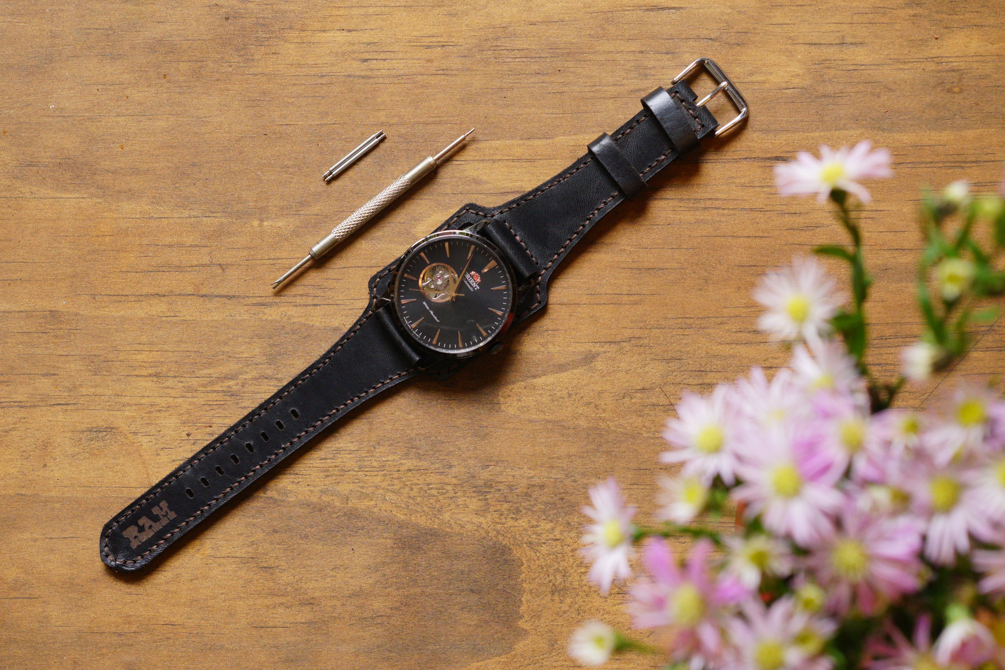 DÂY ĐỒNG HỒ DÀNH CHO APPLE WATCH DA BÒ ĐEN – RAM CLASSIC BUNDSTRAP BX2 - HÀNG CHÍNH HÃNG