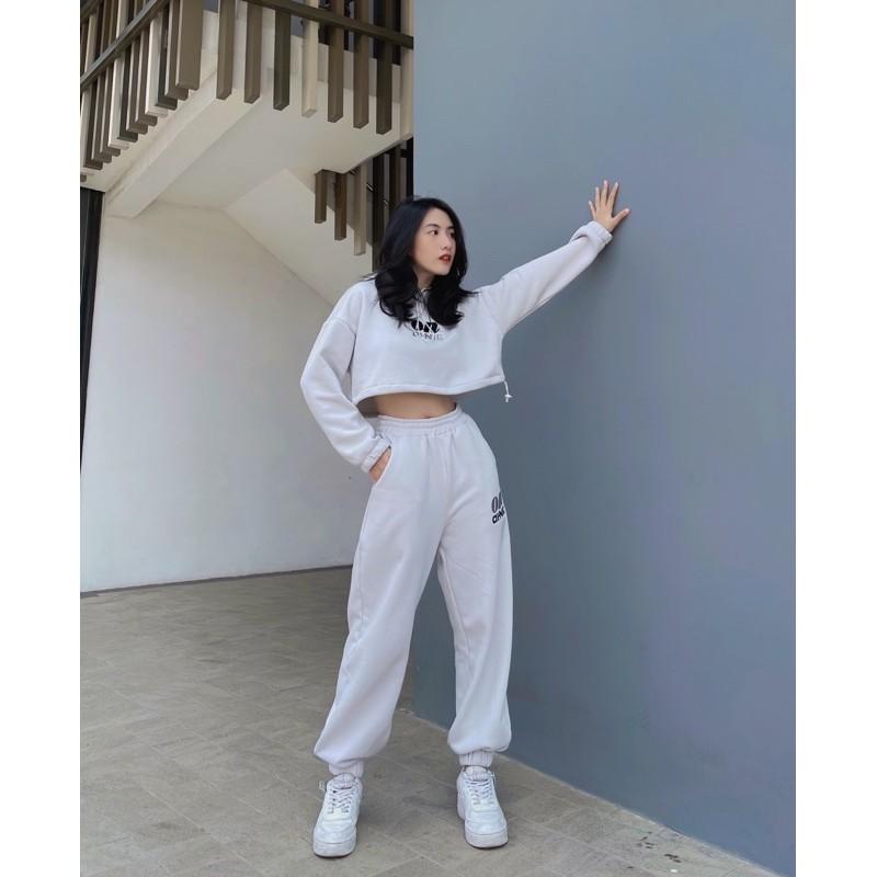 Set Áo Croptop và Jogging OHNIL