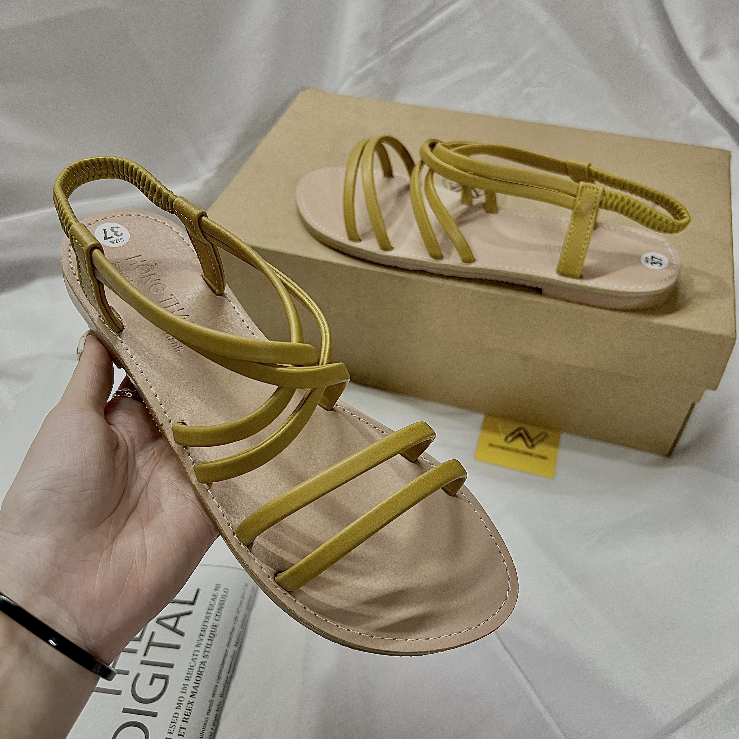Giày Sandal Nữ Quai Ngang Đế Bệt Màu Kem Vàng Đen Dây Mảnh Nhỏ Duy Nhật Store Học Sinh Đi Học Bền Uzzang Chiến Binh Thun