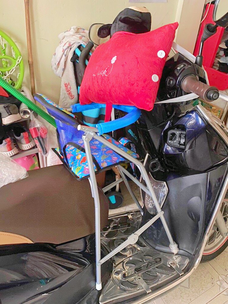 Ghế ngồi xe máy Lead, Scr , Acruzo , Shark, GHẾ GA XẾP SẮT SƠN TĨNH ĐIỆN