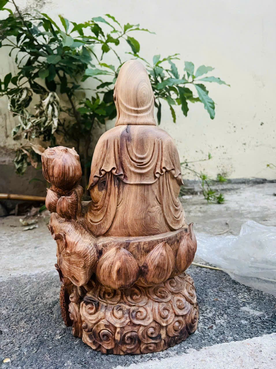 Tượng phật bà quan âm bồ tát gỗ bách xanh thơm phức kt cao 40×23×18cm