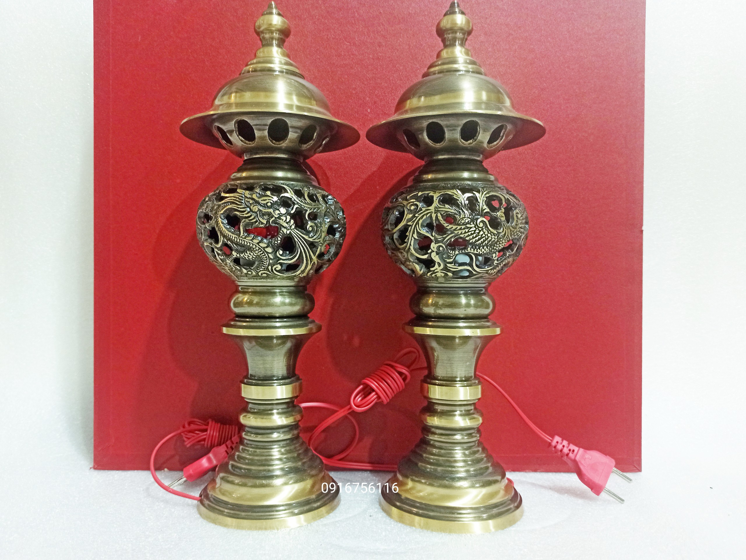 Đèn thờ bằng đồng họa tiết rồng phượng cao 40cm, Đèn thờ long phụng bằng đồng cao 40cm