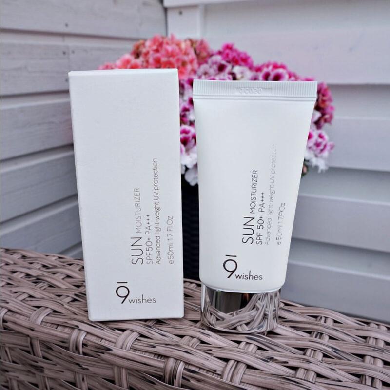 Kem chống nắng trắng da 9 Wishes Sun Moisturizer SPF 50+ PA+++ Hàn Quốc 50ml