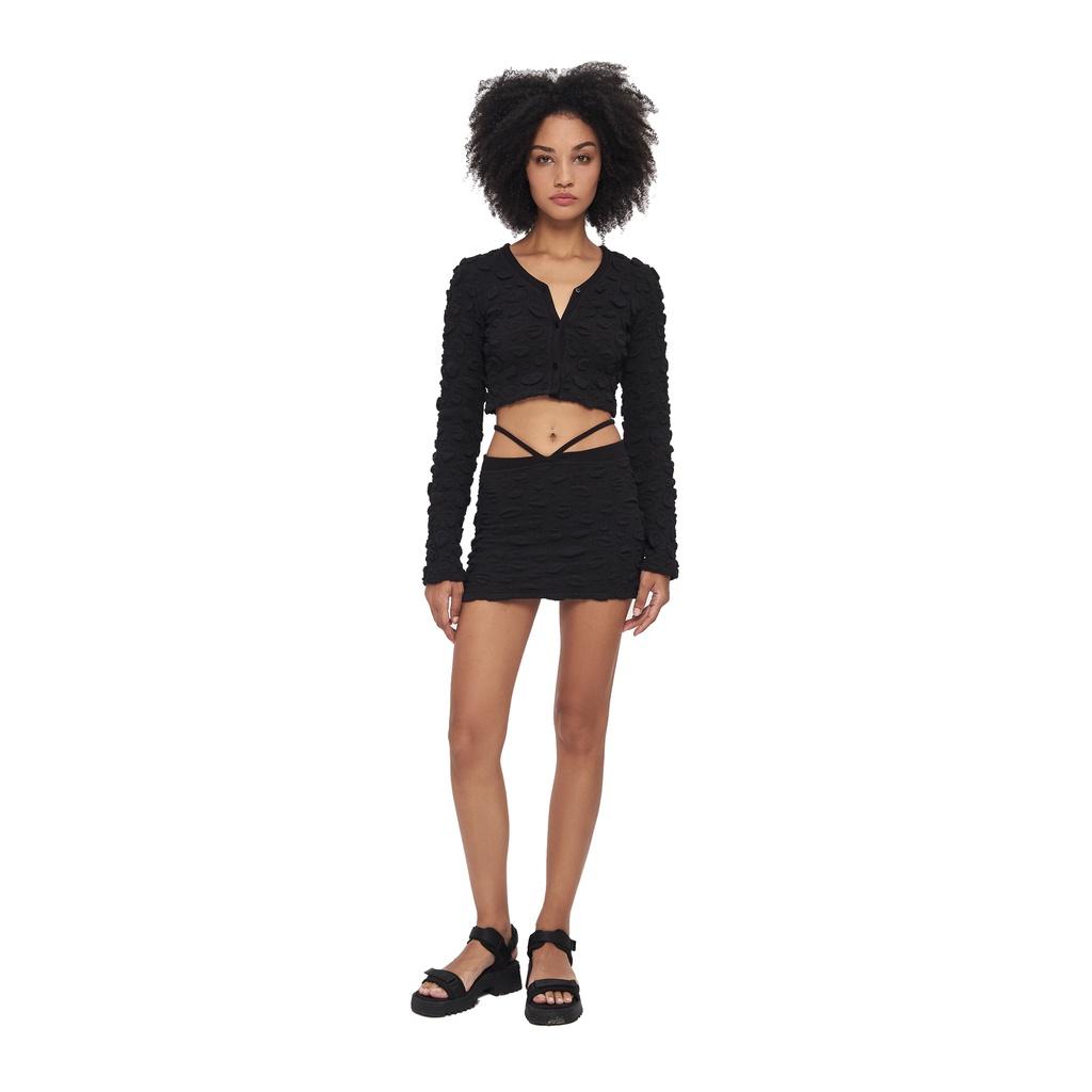 Áo croptop tay dài, màu đen, form ngắn ôm body, hoạ tiết 3D nổi, chất vải dày dặn, là min - 3D KNIT CARDIGAN