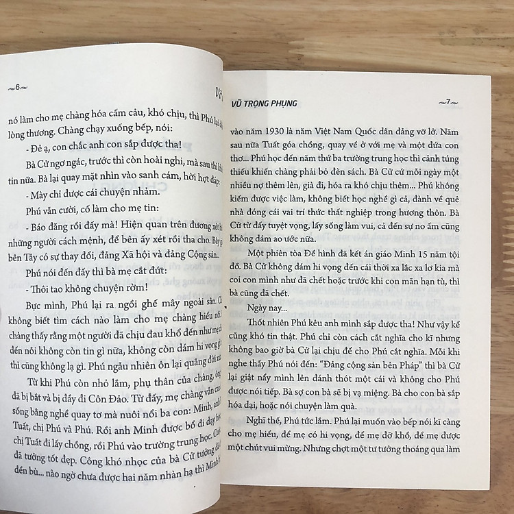 Sách: Vỡ đê - Tái Bản