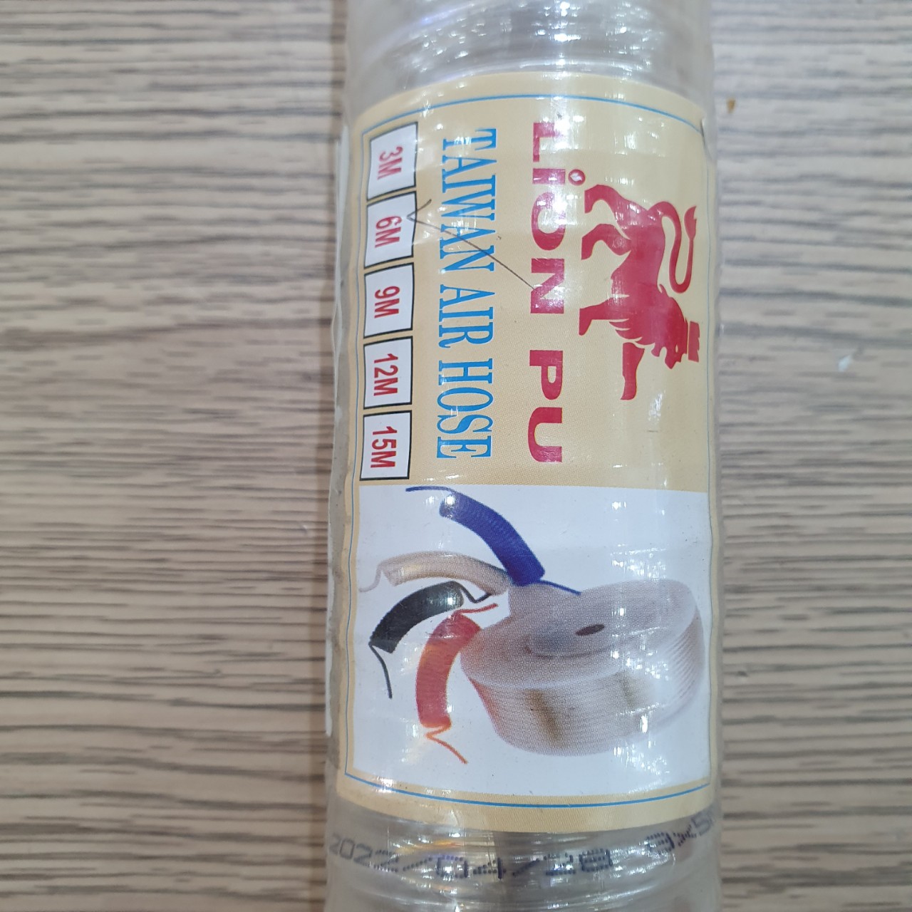 Dây hơi xoắn trắng Lion phi 8*6m