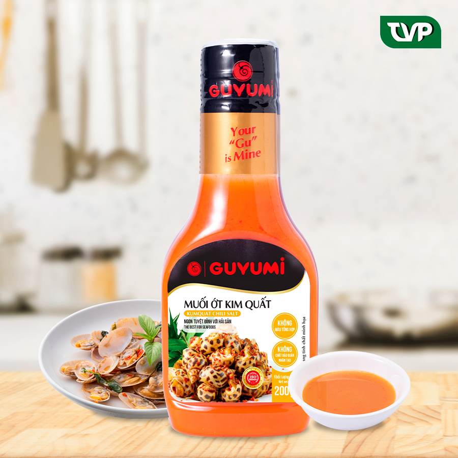 Muối ớt kim quất Guyumi vị chua cay chấm hải sản gà đồ nướng BBQ chai 200g