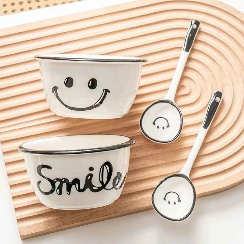 Set 2 Bát Ăn Cơm Sứ Hình Mặt Cười Smile - Chén Ăn Ngon Miệng Cho Bé, Hoạt Hình Dễ Thương Kèm 2 Thìa - HÀNG CHÍNH HÃNG MINIIN
