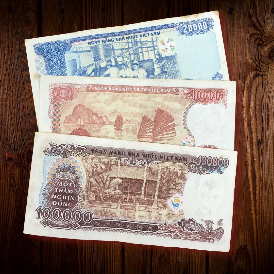 Sét 3 tờ tiền 10,000 20,000 100,000 đồng giấy ngày xưa , gắn liền tuổi thơ thế hệ 8x 9x , quà tặng kỷ niệm, sưu tầm