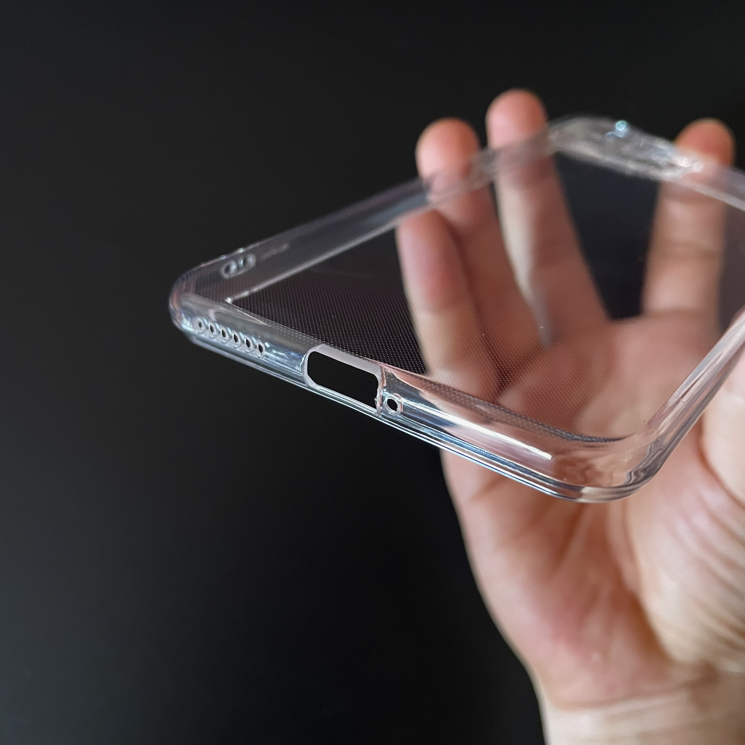 Ốp lưng silicon Gor cho Xiaomi Mi 11 Lite siêu mỏng, có gờ bảo vệ camera- Hàng nhập khẩu