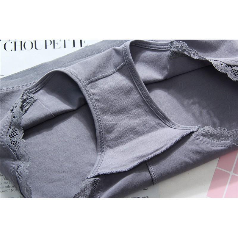 Quần lót cotton viền ren cạp cao