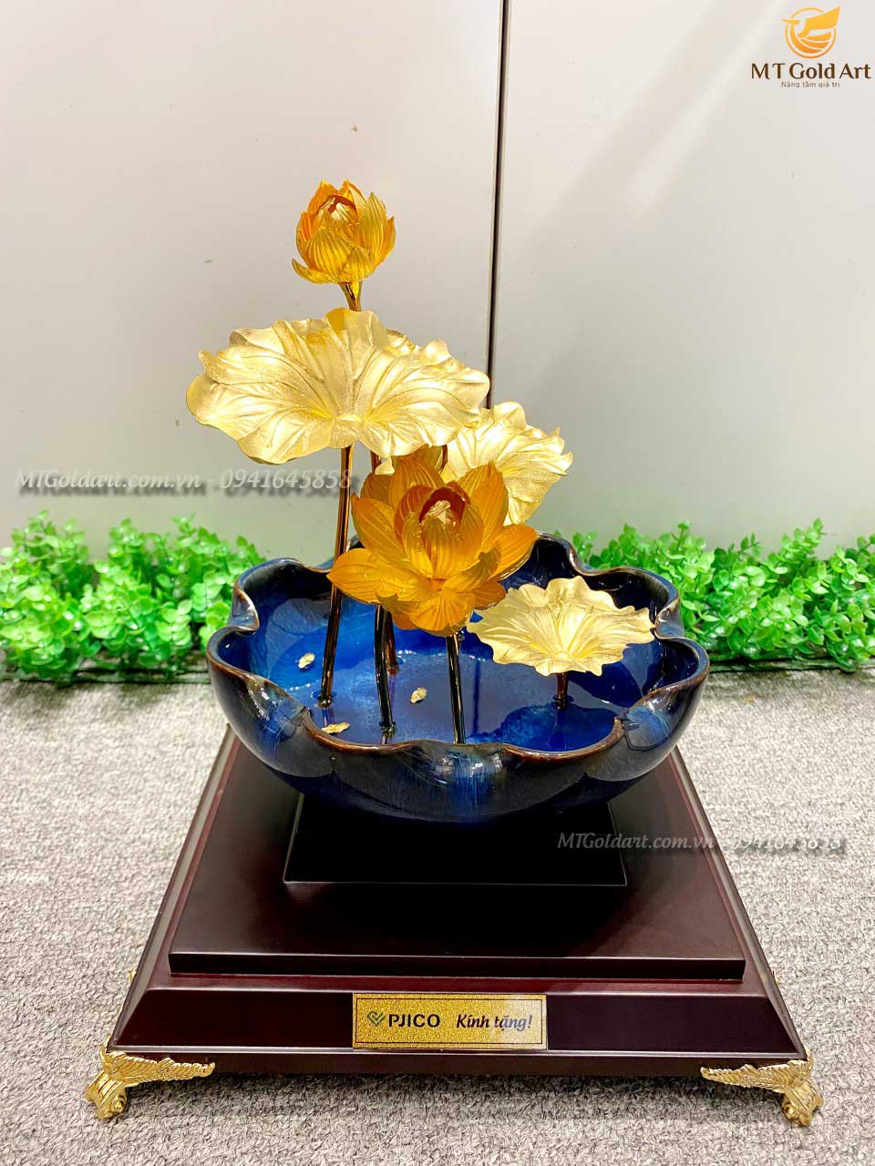 Chậu hoa sen dát vàng (22x22x17) MT Gold Art- Hàng chính hãng, trang trí nhà cửa, quà tặng dành cho sếp, đối tác, khách hàng.