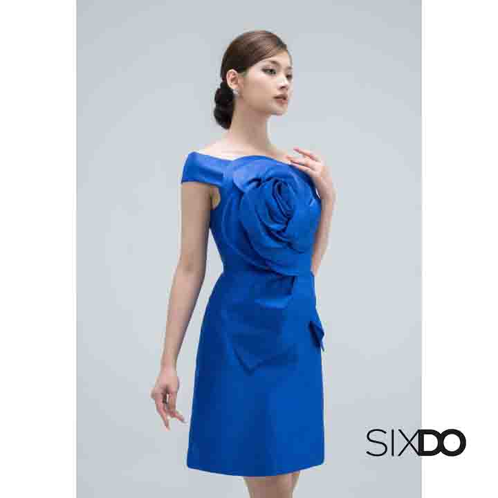 Đầm SIXDO gấm trễ vai hoa trà sang trọng