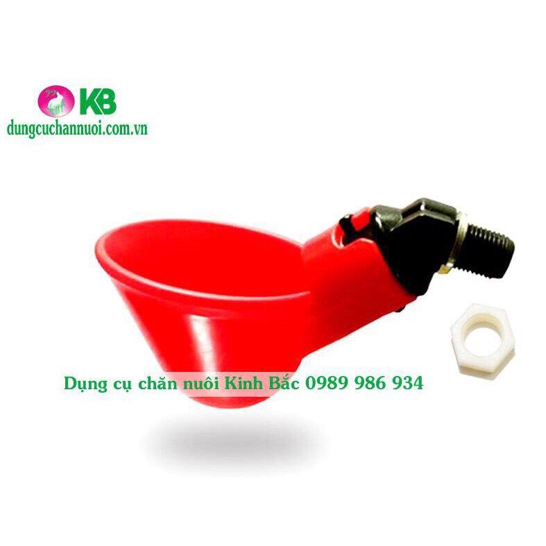 Máng uống nước tự động cho gà ngan vịt dùng hiệu quả
