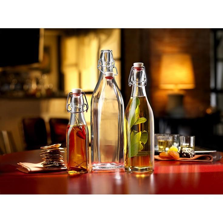 Chai thủy tinh vuông nắp cài Swing 0.5L