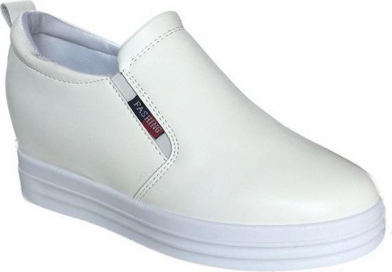 Giày Sneaker Nữ Độn Đế Dáng C65