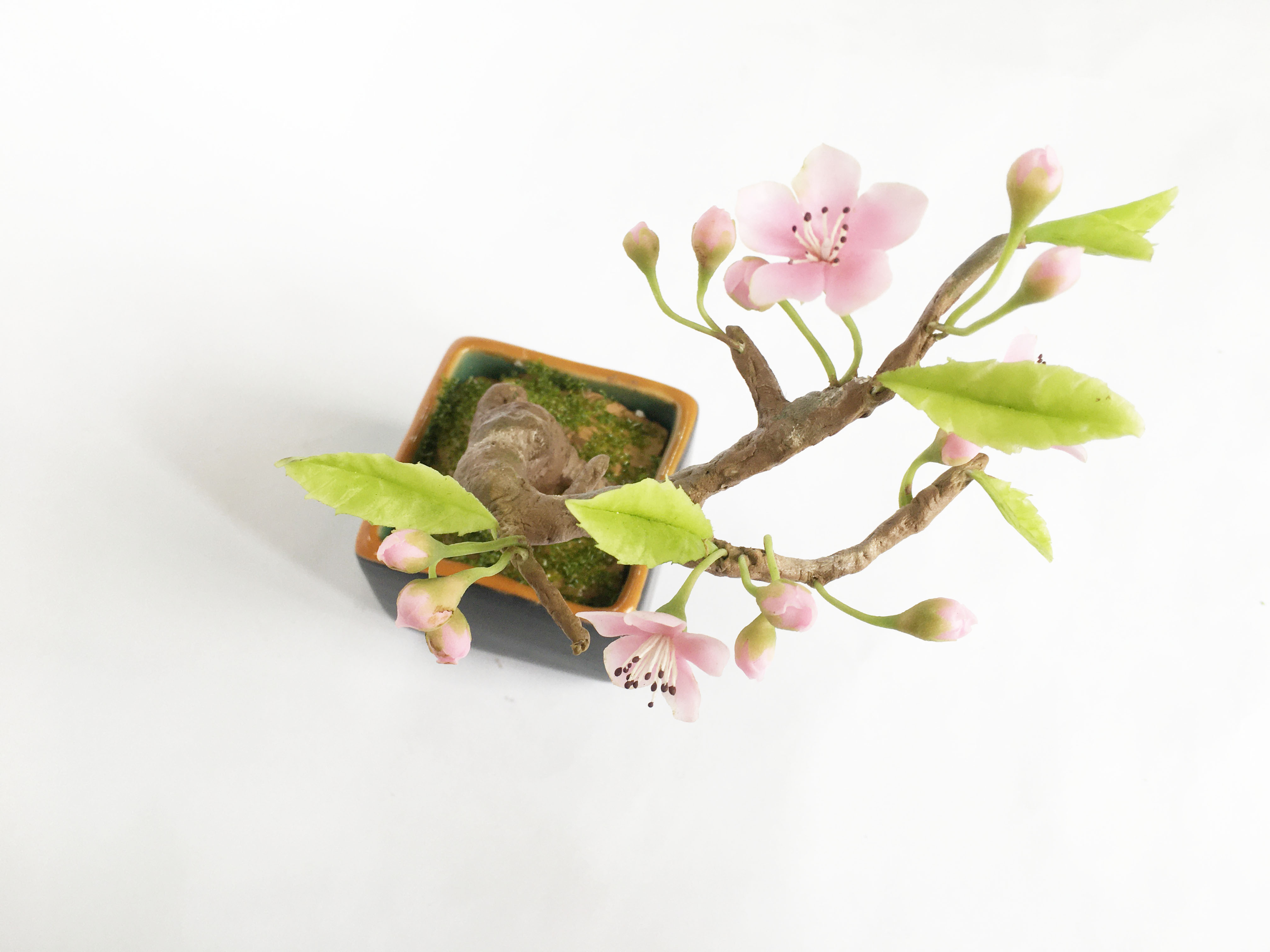 Chậu hoa đất sét mini- Bonsai hoa đào sakura - Quà tặng trang trí handmade (18x10x10cm)