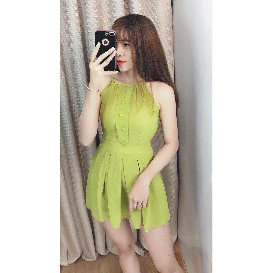 Jum cổ yếm trẻ trung phong cách
