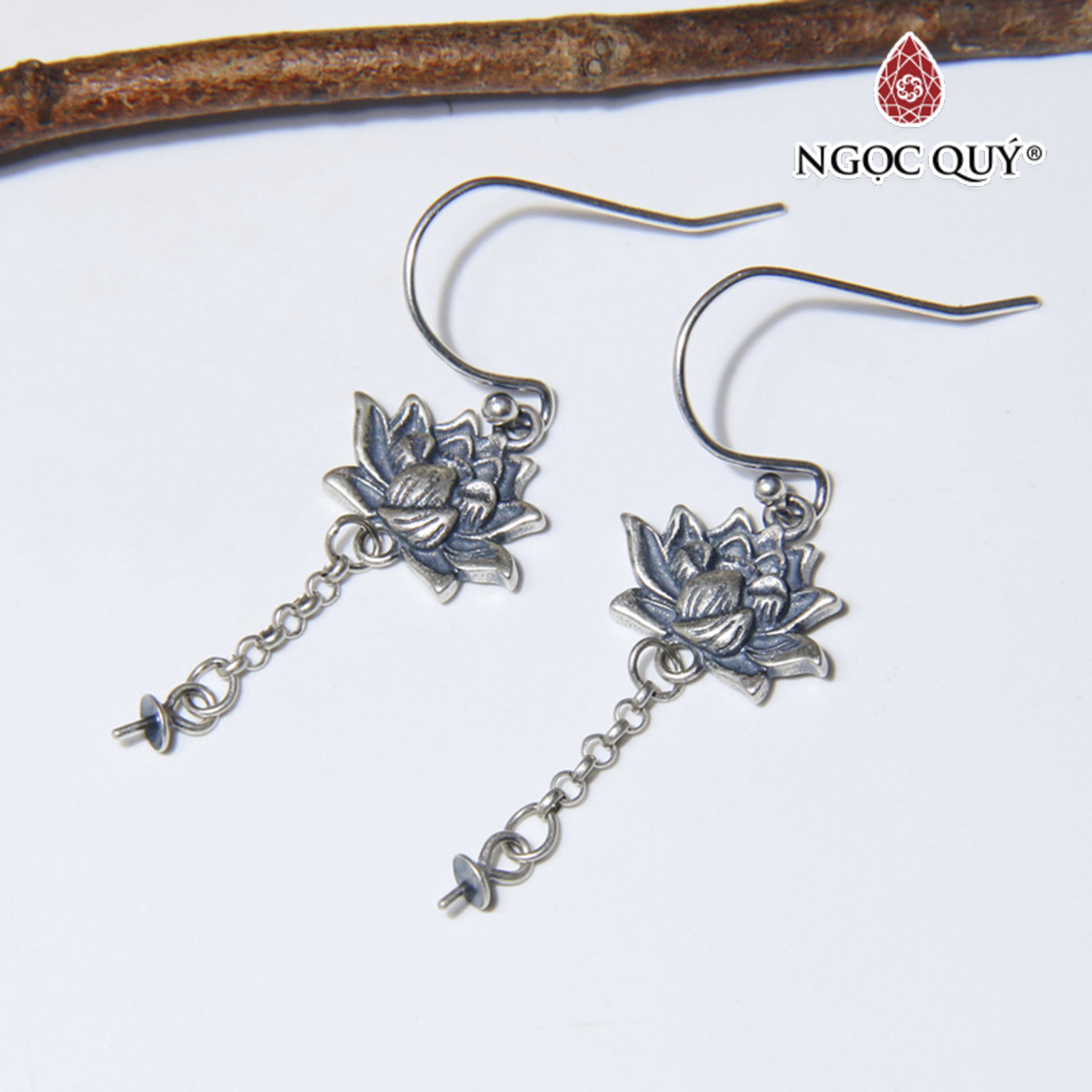 Bông tai bạc hoa sen gắn hạt treo (móc treo) - Ngọc Quý Gemstones