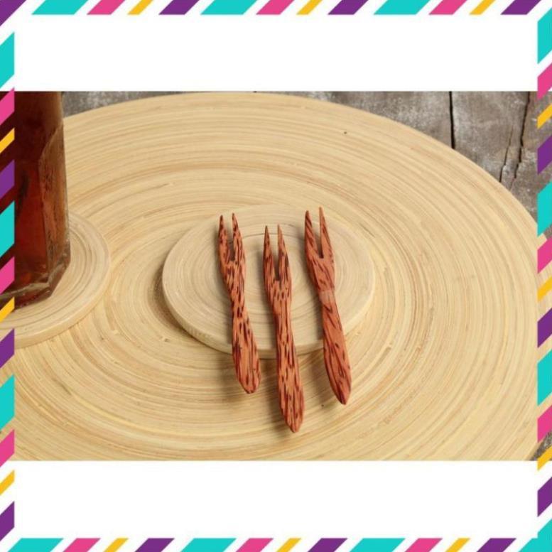 Nĩa gỗ dừa xiên trái cây, dĩa gỗ dừa xiên trái cây