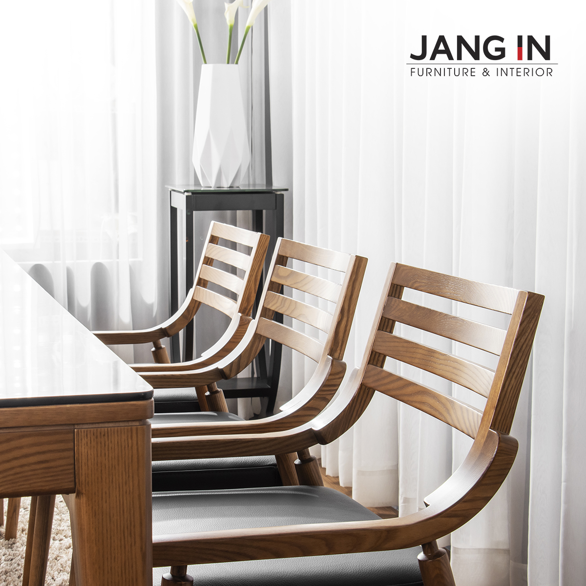 Bộ Bàn Ăn Spencer Ceramic 8 Chỗ Jang In