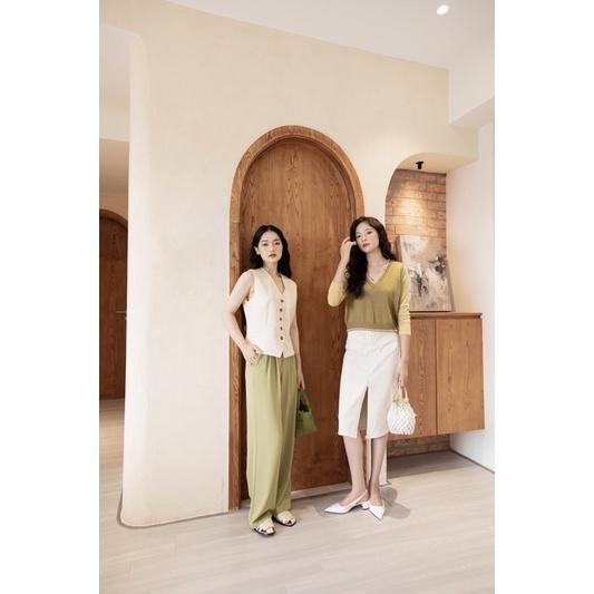 Áo gile len cổ v viền ngang màu 74a63 by germe