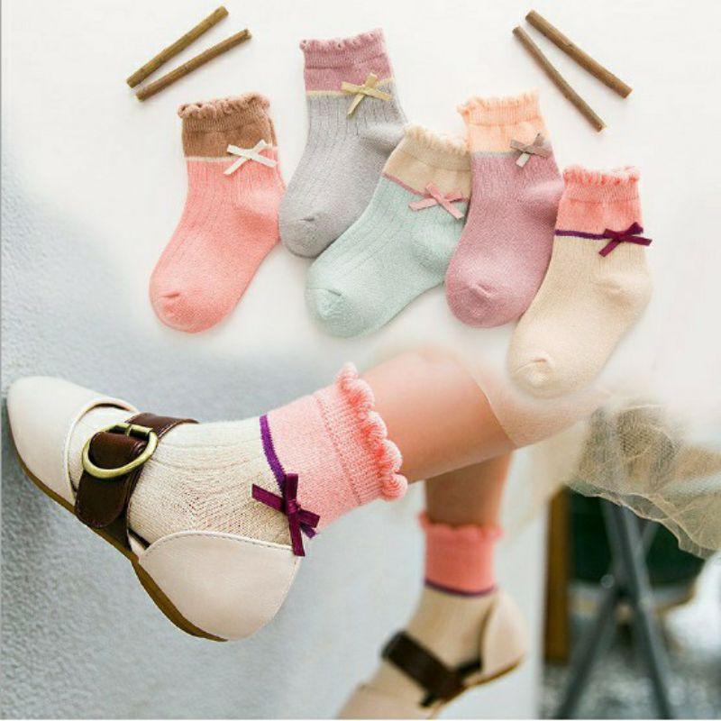 Set 5 tất công chúa dễ thương cho bé