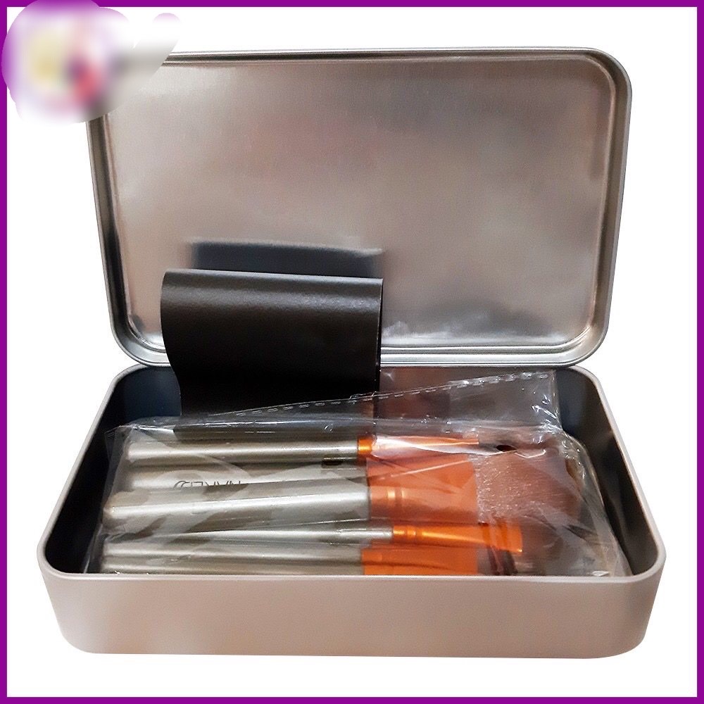 Sét cọ trang điểm 12 món .lông mịn ,mềm đa năng trang điểm ,kèm hộp thiếc cho chị em làm đẹp
