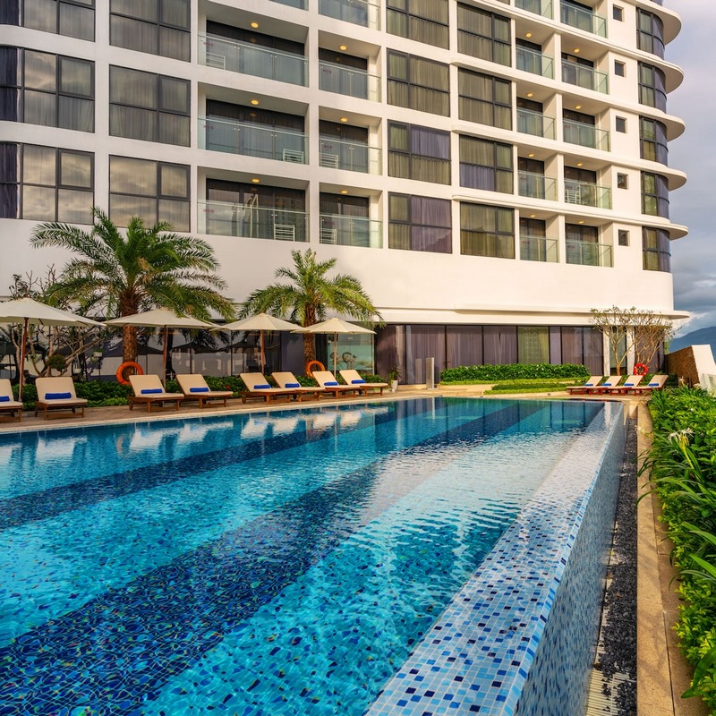 Melia Vinpearl Empire Hotel 5* Nha Trang - Voucher Giá Tốt, Buffet Sáng, Hồ Bơi, Ngay Trung Tâm, Gần Biển, Không Phụ Thu Cuối Tuần