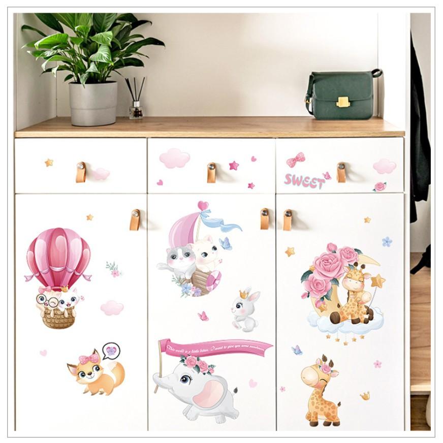 Decal dán tường trang trí - MÈO VÀ NAI CON ĐÁNG YÊU CHO BÉ