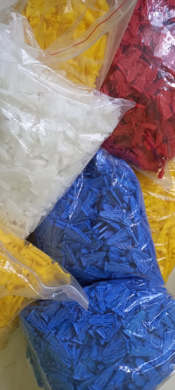 Túi 100 chiếc chốt đai niềng thùng