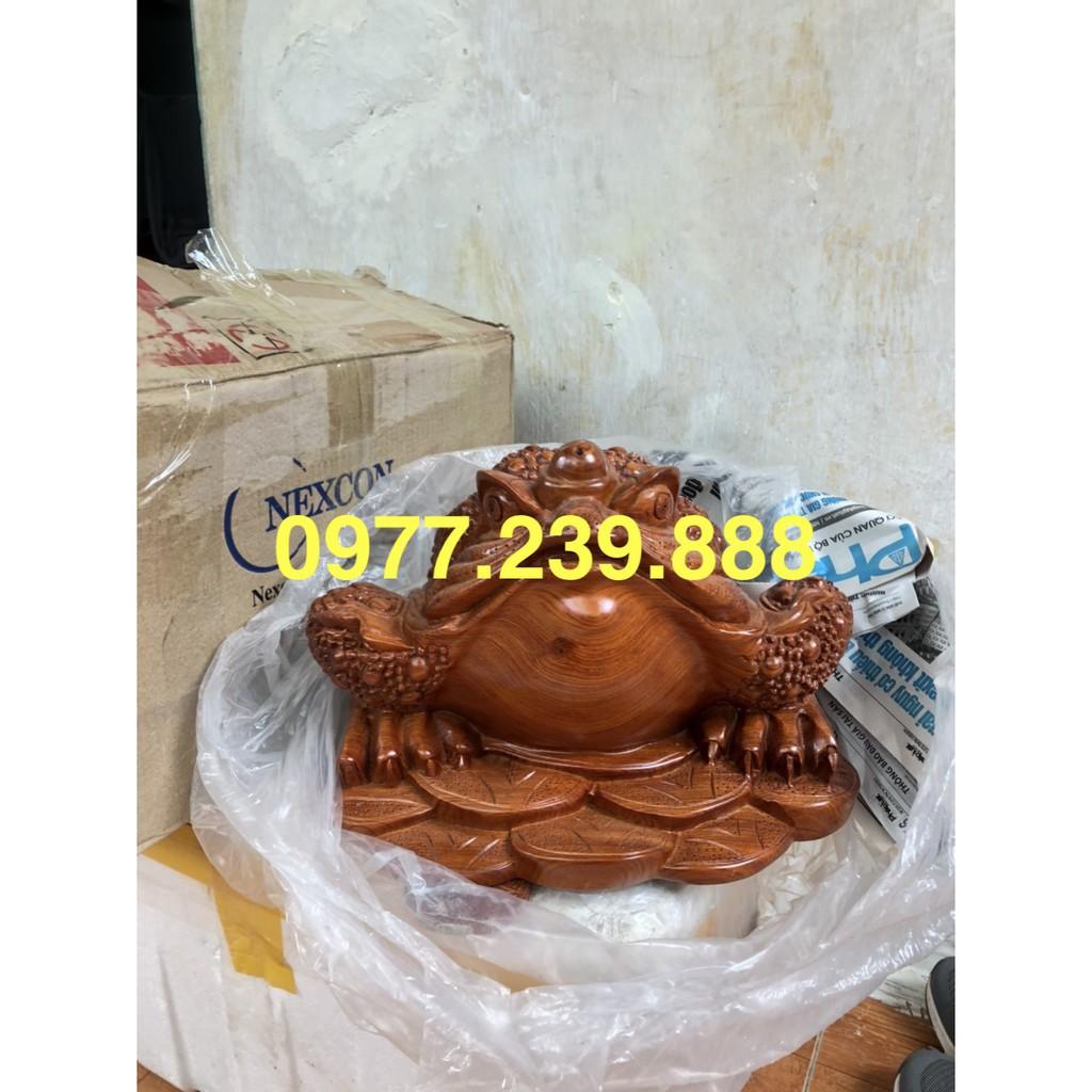 Cóc bằng gỗ hương