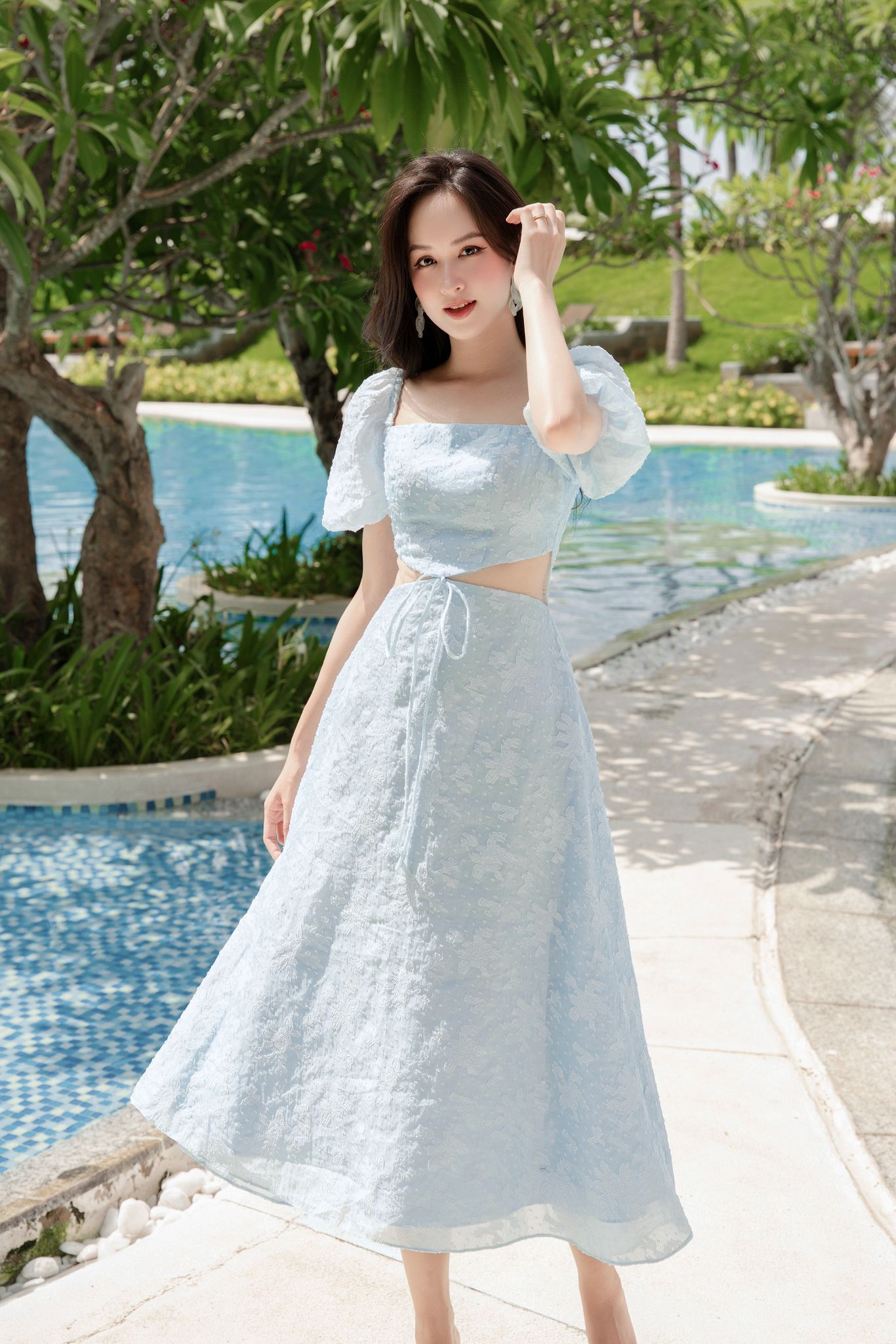 OLV - Đầm Petunia Cut Out Dress